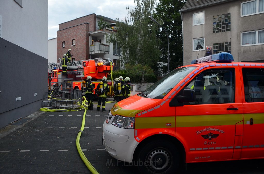 Feuer 2 Y Koeln Raderberg Stahleckstr P08.JPG - Miklos Laubert